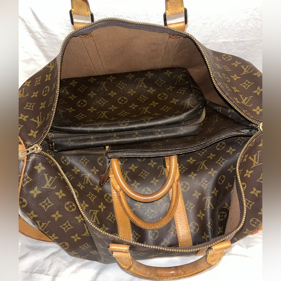 4 piece Authentic Louis Vuitton travel set! - Picture 4 of 16